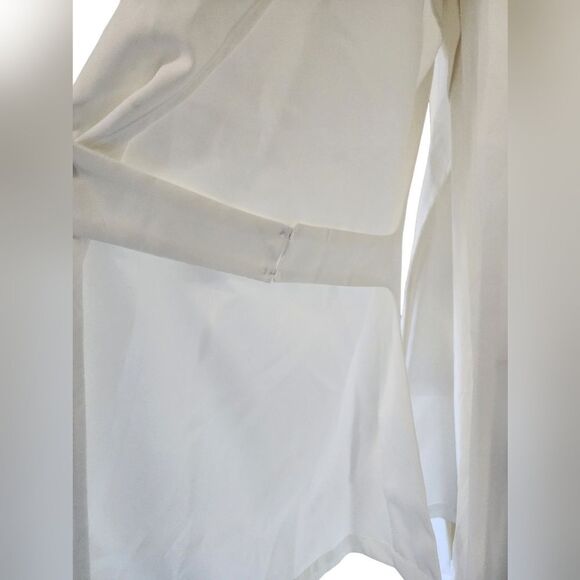 FEW MODA white wrap tank, Size S, Unique, NWT - Picture 3 of 3